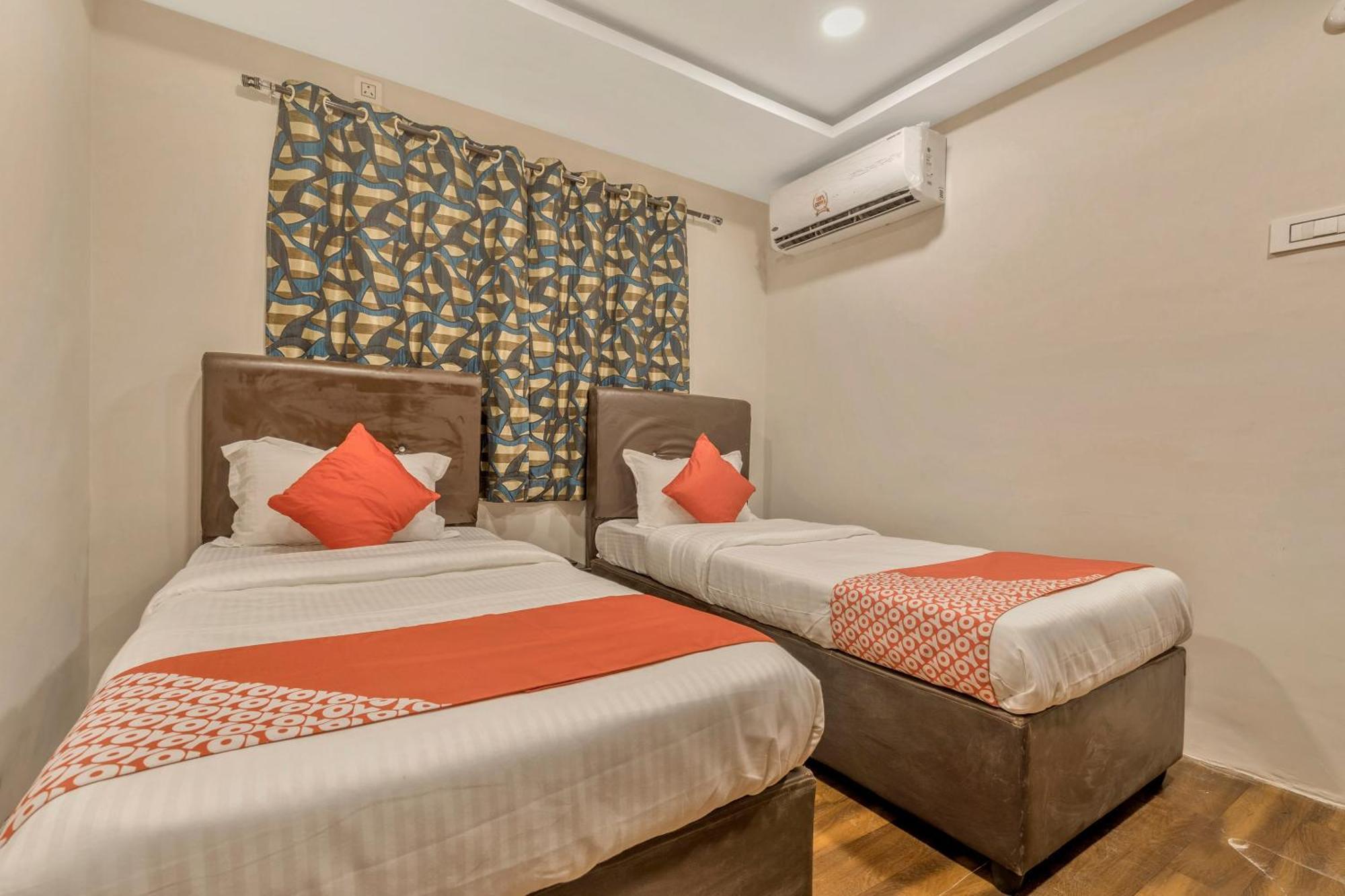Hotel O Ankitha Grand Kondapur  Exterior photo