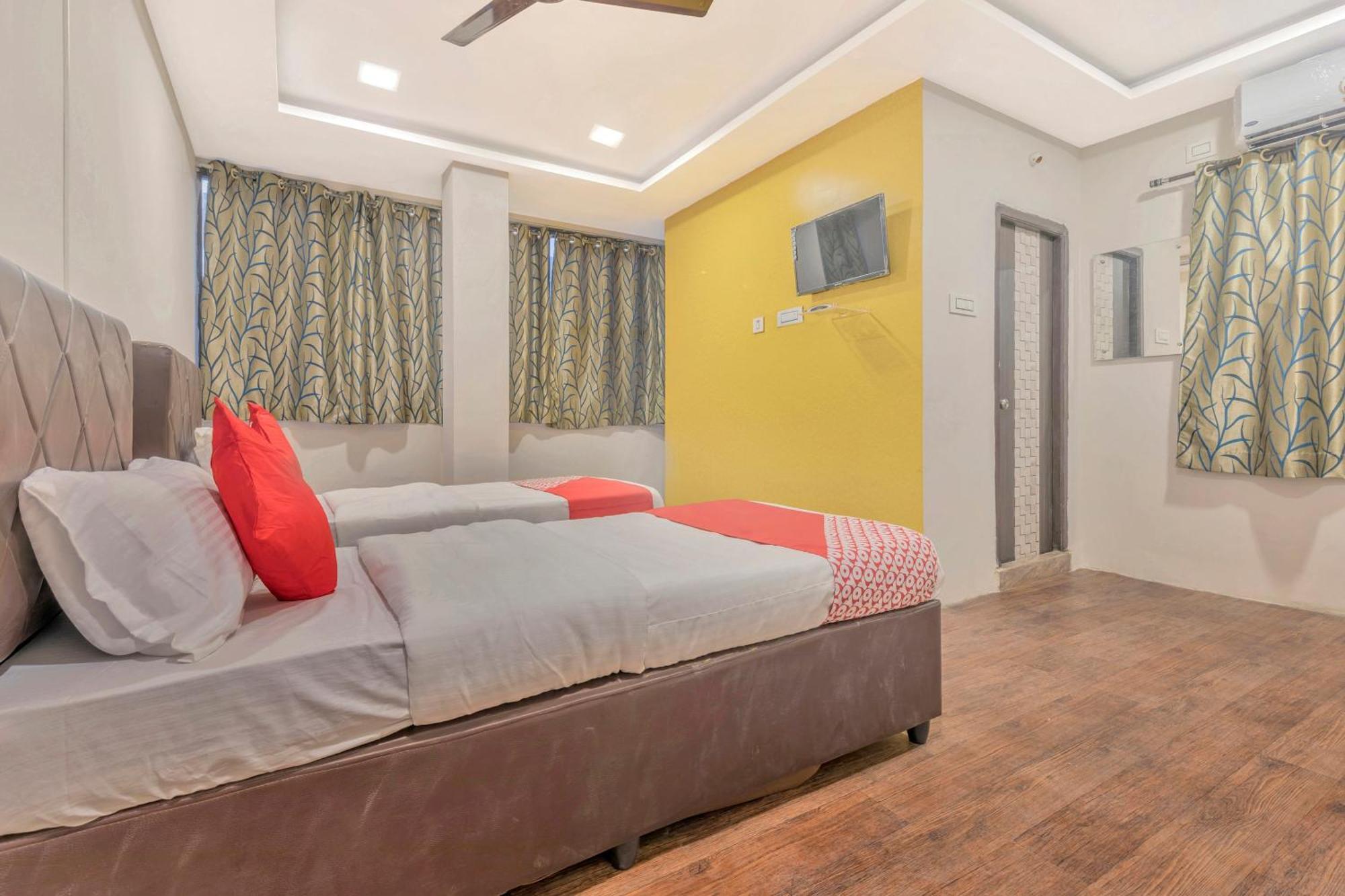Hotel O Ankitha Grand Kondapur  Exterior photo